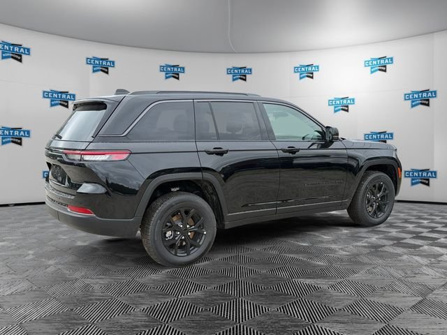 New 2026 Jeep Grand Cherokee Altitude AWD/4WD image 5