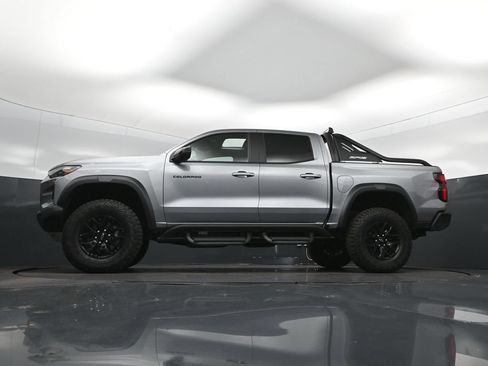 New 2026 Chevrolet Colorado ZR2 w/ Midnight Edition AWD/4WD image 41