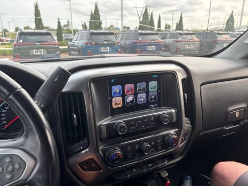 Used 2018 Chevrolet Silverado 1500 LT w/ Texas Edition RWD image 3