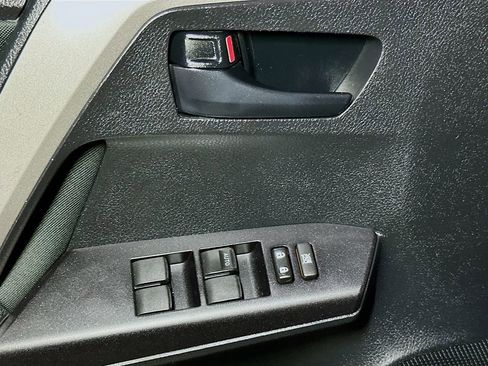 Used 2018 Toyota RAV4 LE w/ All Weather Liner Package AWD/4WD image 15