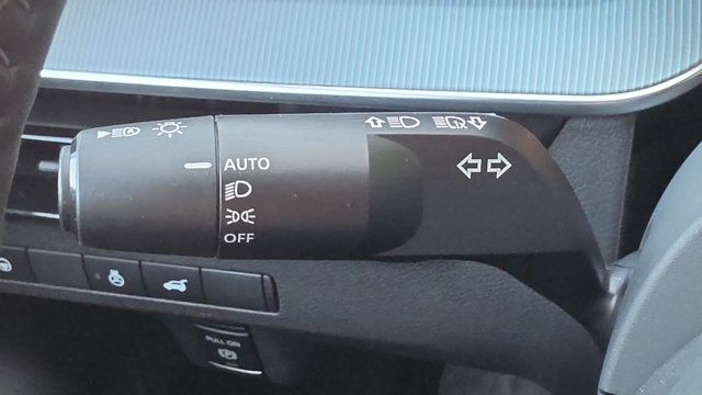 Used 2025 Nissan Murano SL AWD/4WD image 14