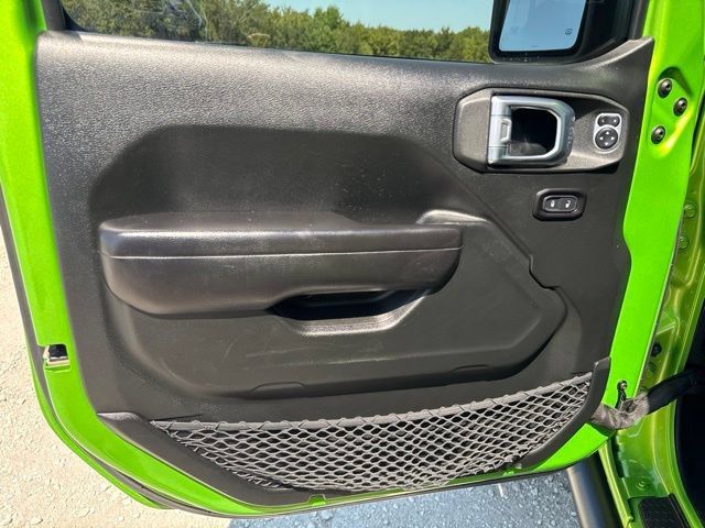 Used 2019 Jeep Wrangler Unlimited Sport S AWD/4WD image 17