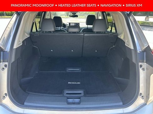 Certified 2025 Nissan Rogue SL w/ Tech Package AWD/4WD image 14