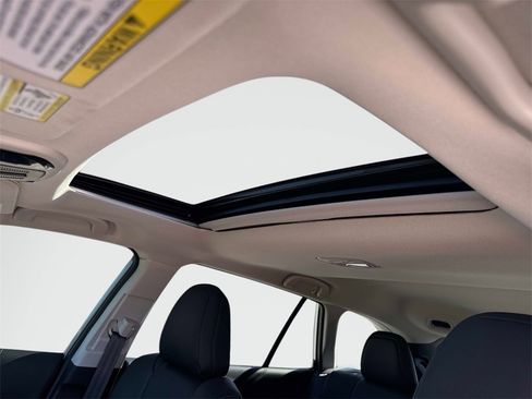 Used 2025 Subaru Outback Limited w/ Popular Package #2 image 32