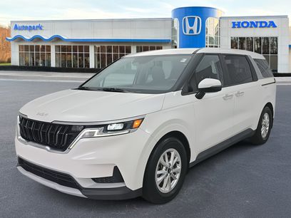 Used 2022 Kia Carnival LX