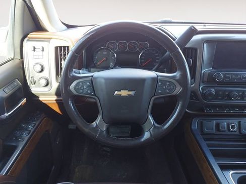 Used 2015 Chevrolet Silverado 1500 High Country image 12