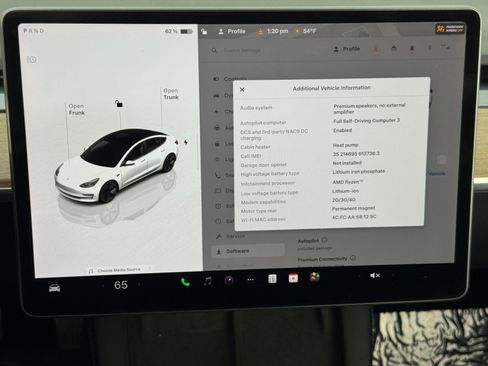 Used 2022 Tesla Model 3 image 30