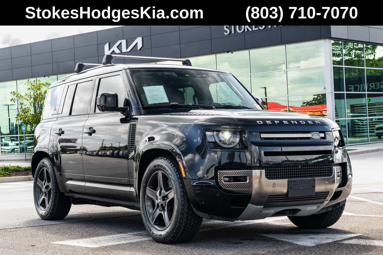 Used 2021 Land Rover Defender 110 X AWD/4WD image 1