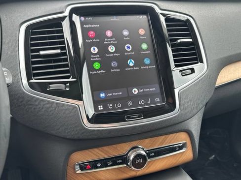 Certified 2024 Volvo XC90 B5 Plus AWD/4WD image 26