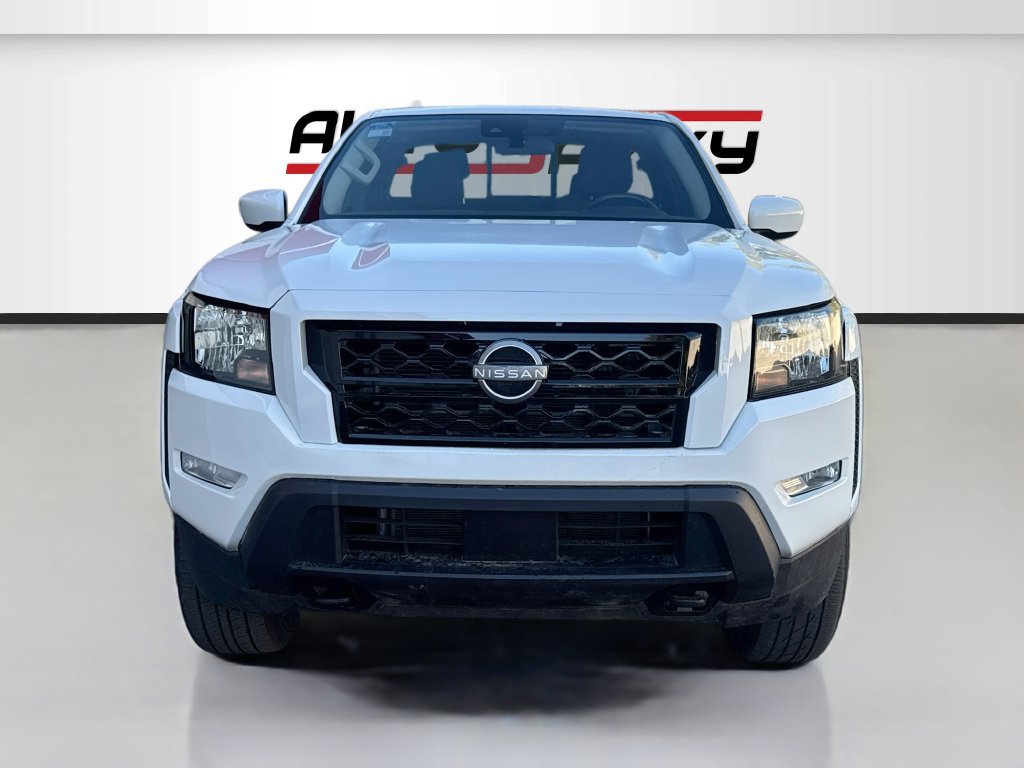 Used 2023 Nissan Frontier SV w/ SV Convenience Package AWD/4WD image 2