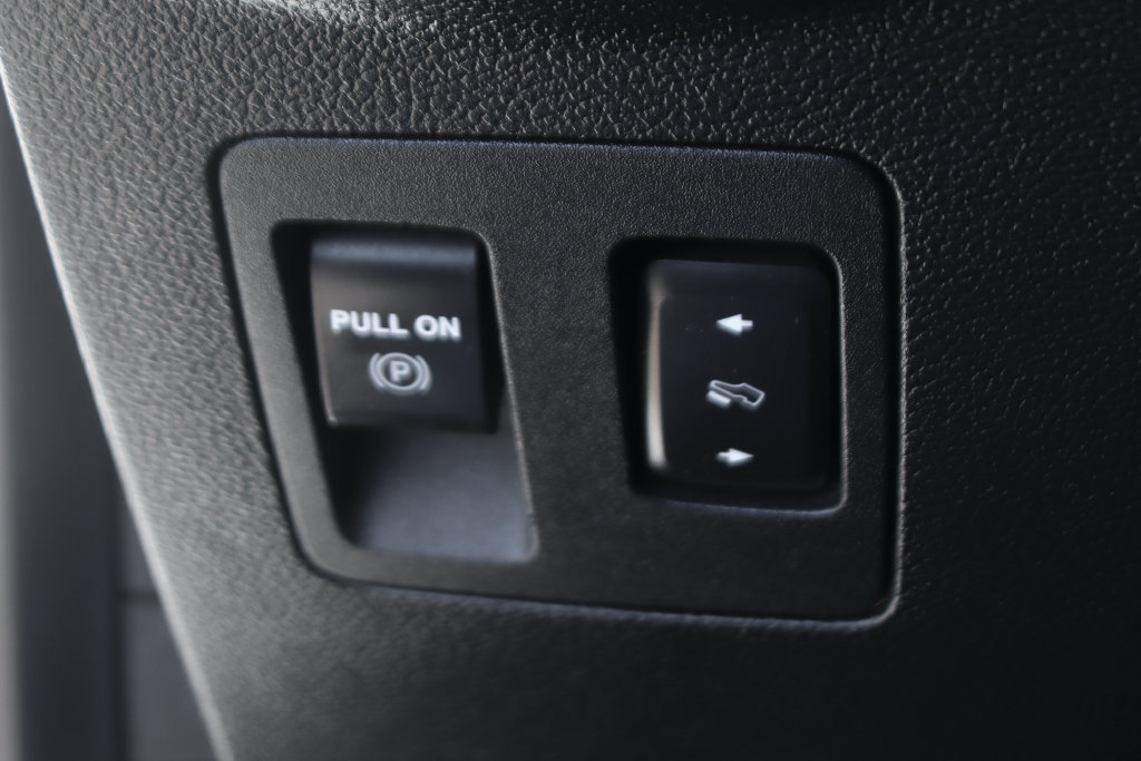 Used 2020 Ford F150 Lariat RWD image 21