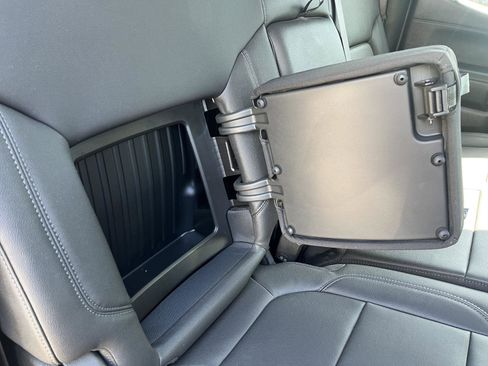 Certified 2022 Chevrolet Silverado 1500 LT Trail Boss w/ LT Trail Boss Premium Package image 24