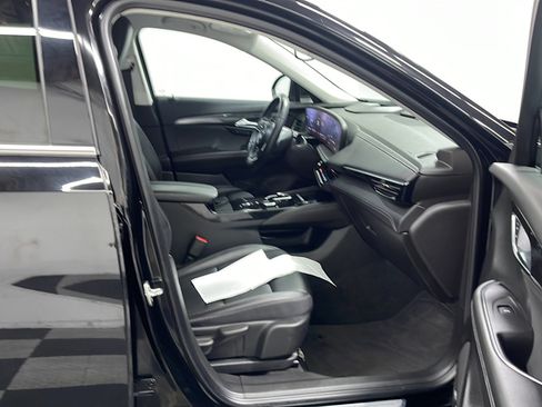 Used 2024 Buick Envision Preferred AWD/4WD image 21