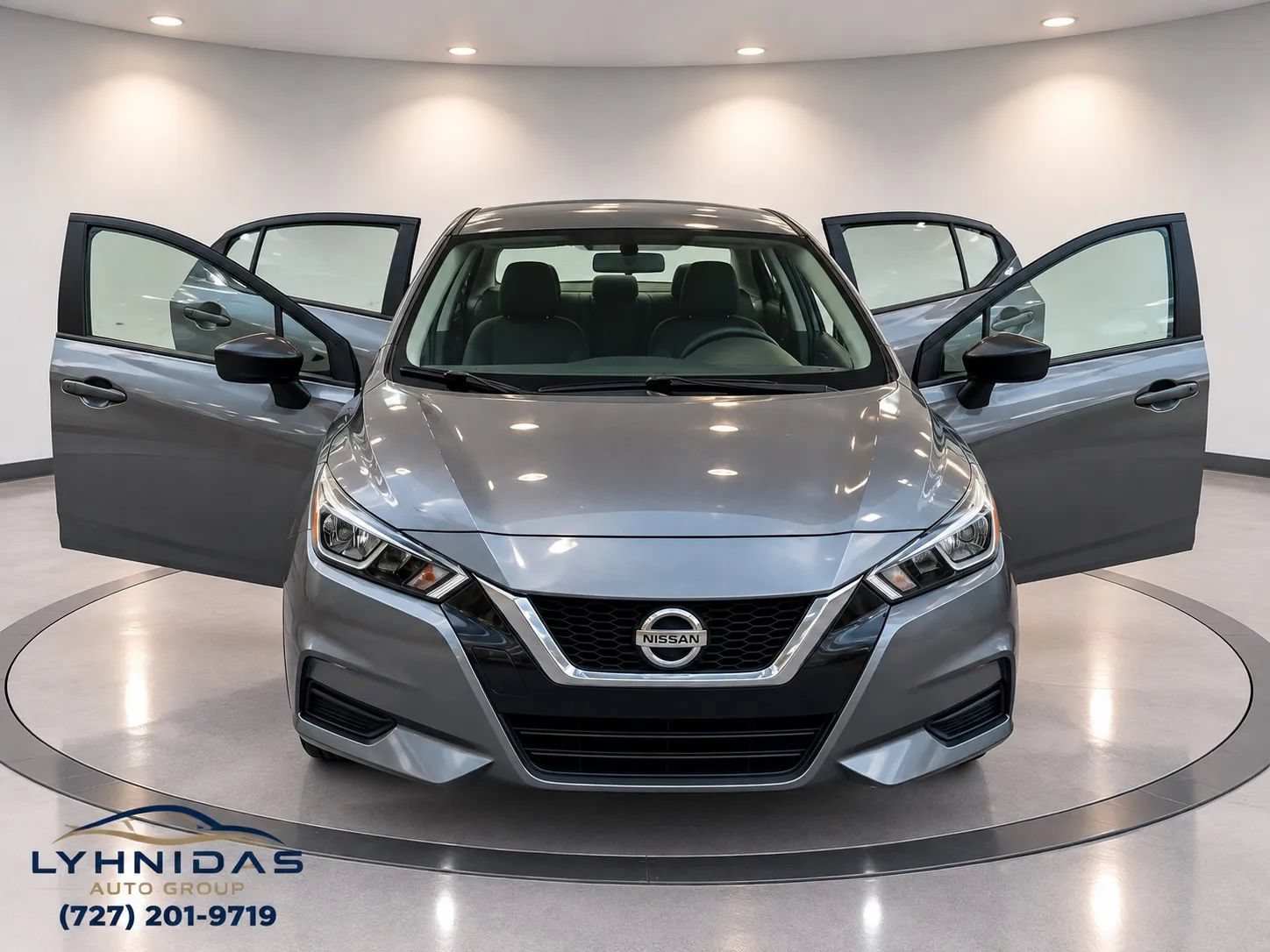 Used 2022 Nissan Versa S FWD image 5
