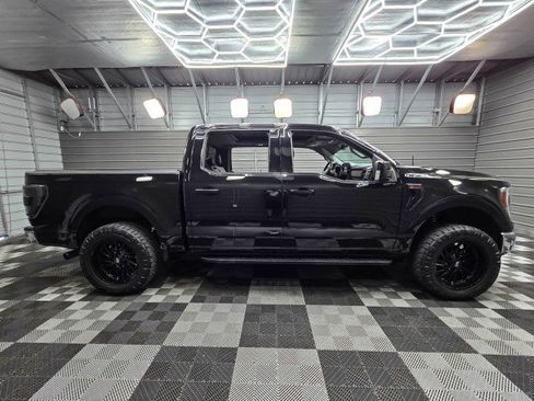 Used 2021 Ford F150 Lariat w/ Equipment Group 502A High AWD/4WD image 9