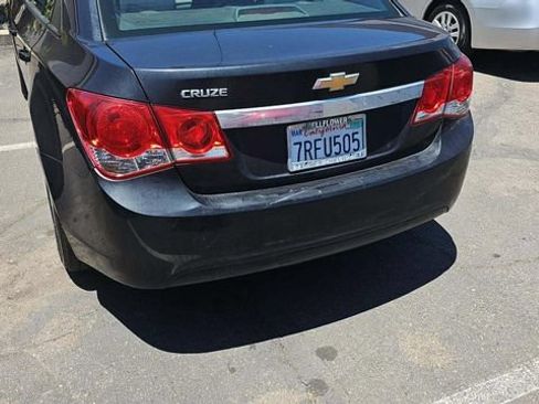 Used 2016 Chevrolet Cruze LS FWD image 13