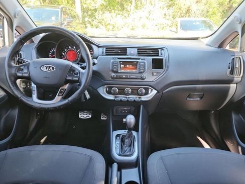 Used 2012 Kia Rio SX image 8