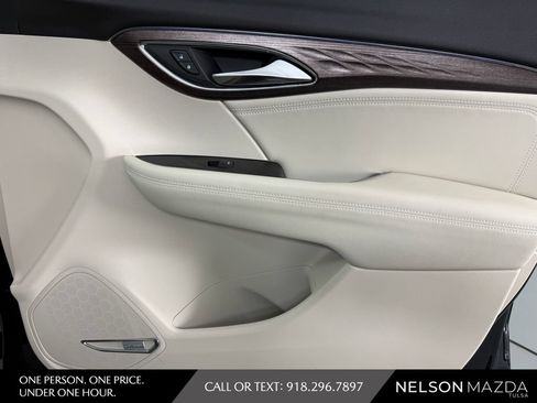 Used 2021 Buick Envision Avenir w/ Technology Package II FWD image 48