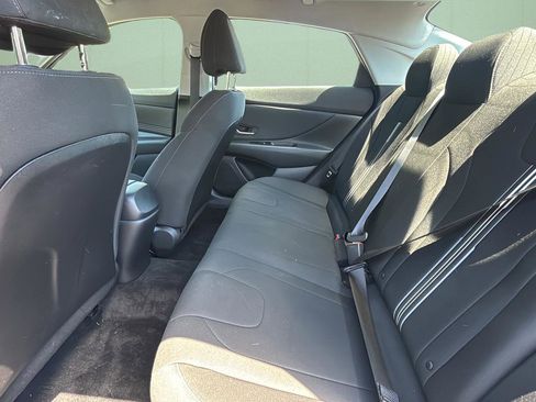 Certified 2023 Hyundai Elantra SEL w/ Convenience Package FWD image 20