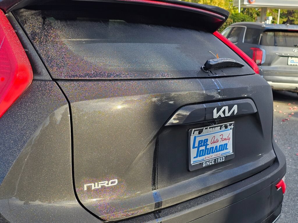 Certified 2023 Kia Niro Wind w/ Wind Preserve Package FWD image 27