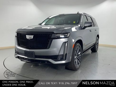 Used 2021 Cadillac Escalade Sport Platinum image 1