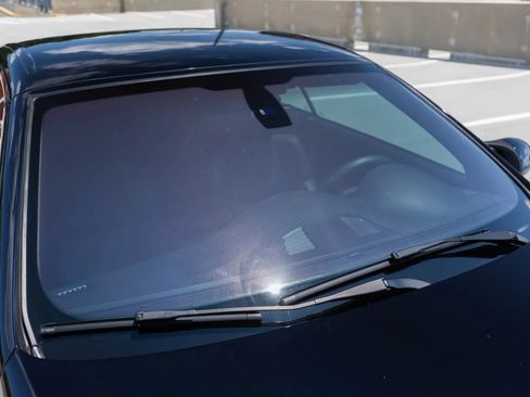 Used 2010 BMW M3 Convertible RWD image 31