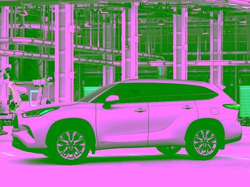 New 2026 Toyota Highlander Limited AWD/4WD image 3