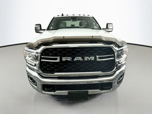 Used 2023 RAM 2500 Big Horn w/ Level 1 Equipment Group AWD/4WD image 2