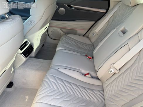 Used 2025 Genesis G80 3.5T Sport image 25