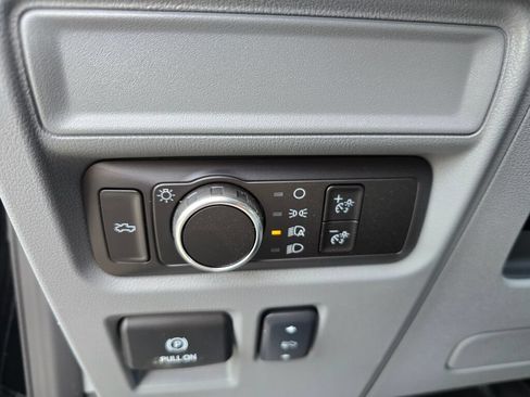 New 2025 Ford F150 Lightning Flash AWD/4WD image 17