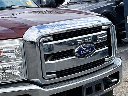 Used 2016 Ford F350 Lariat w/ Chrome Package image 25