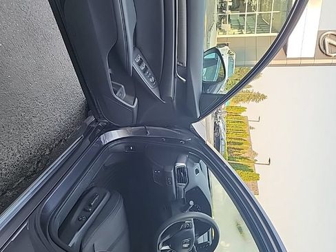 Used 2018 Honda Accord EX image 9