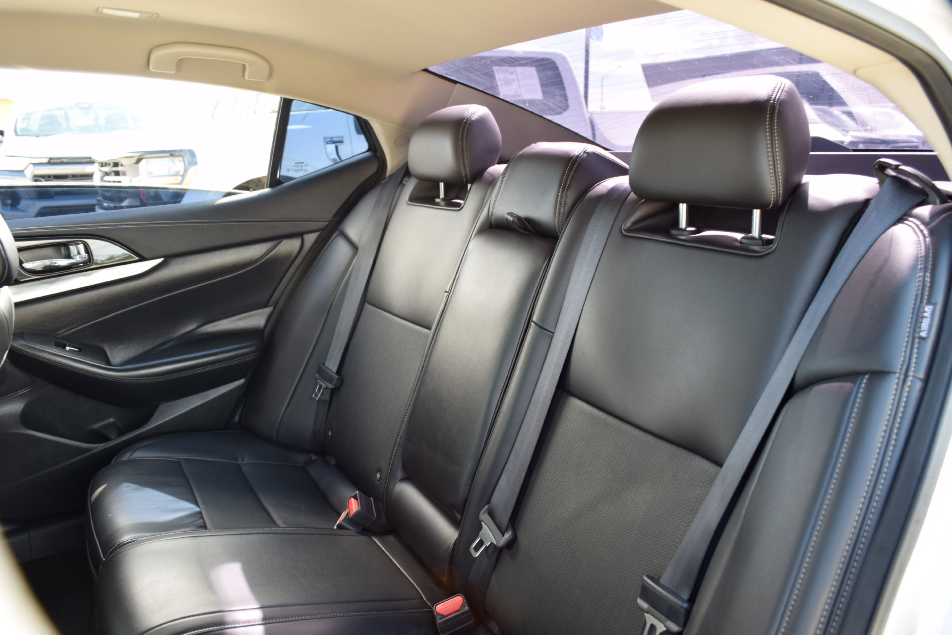 Used 2023 Nissan Maxima SV w/ Floor Mat Group FWD image 18