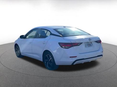 Used 2025 Nissan Sentra SV image 12