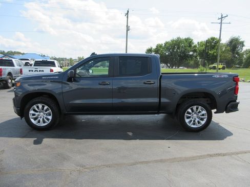 Certified 2021 Chevrolet Silverado 1500 Custom w/ LPO, Dark Essentials Package AWD/4WD image 9