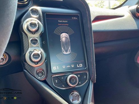 Used 2018 McLaren 720S Performance image 8