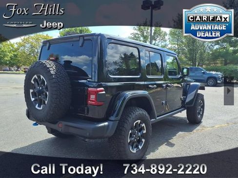 Used 2024 Jeep Wrangler Unlimited Rubicon 4xe AWD/4WD image 9