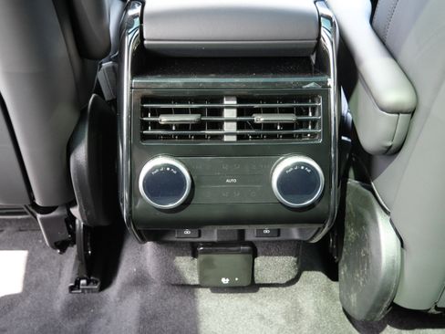 New 2026 Land Rover Range Rover Sport Dynamic SE AWD/4WD image 7