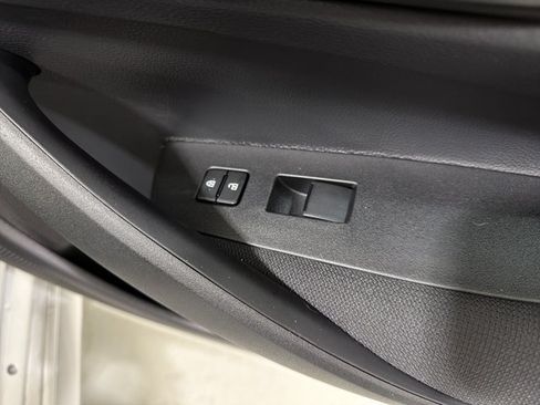 Used 2026 Toyota Corolla LE FWD image 38