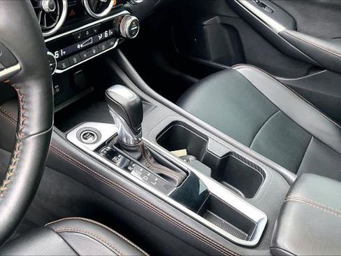 Certified 2022 Nissan Sentra SR w/ SR Premium Package image 15