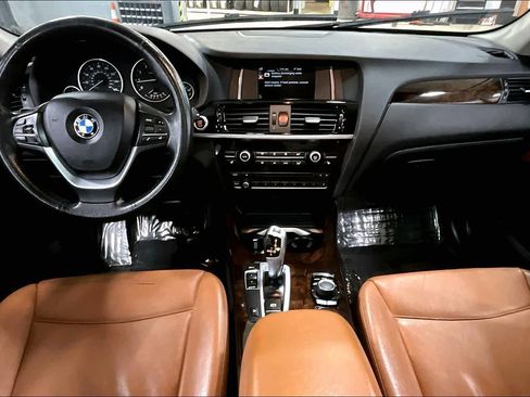 Used 2017 BMW X3 xDrive28i image 15