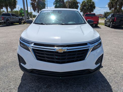 Used 2022 Chevrolet Equinox LS w/ LS Convenience Package FWD image 9