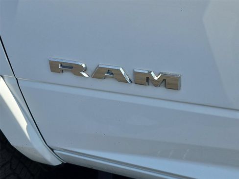 Used 2022 RAM 2500 Laramie AWD/4WD image 22