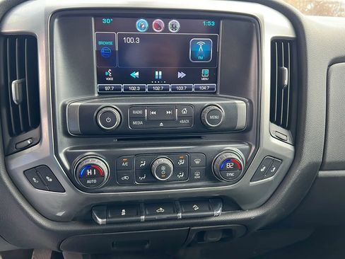 Used 2016 Chevrolet Silverado 2500 LT w/ LT Convenience Package AWD/4WD image 23