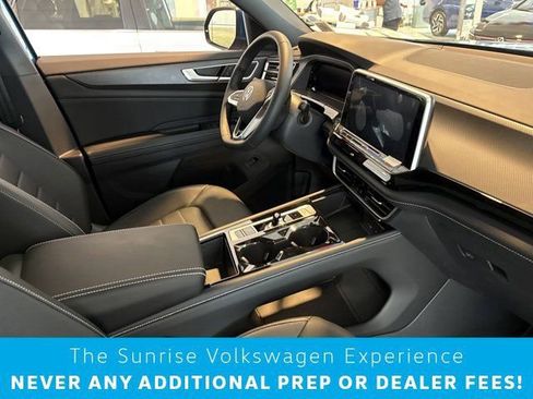 New 2024 Volkswagen Atlas Cross Sport SEL R-Line image 20