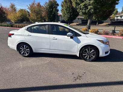 Used 2025 Nissan Versa SV w/ Trunk Package