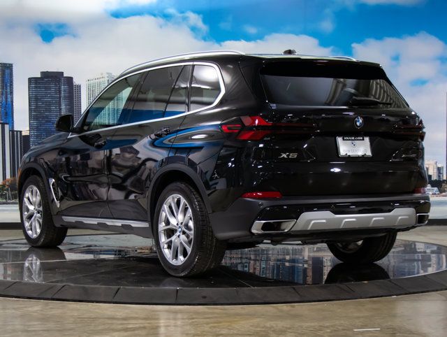 Used 2026 BMW X5 xDrive40i AWD/4WD image 9