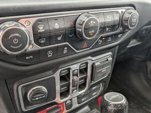 Used 2021 Jeep Gladiator Mojave w/ Dual Top Group image 20