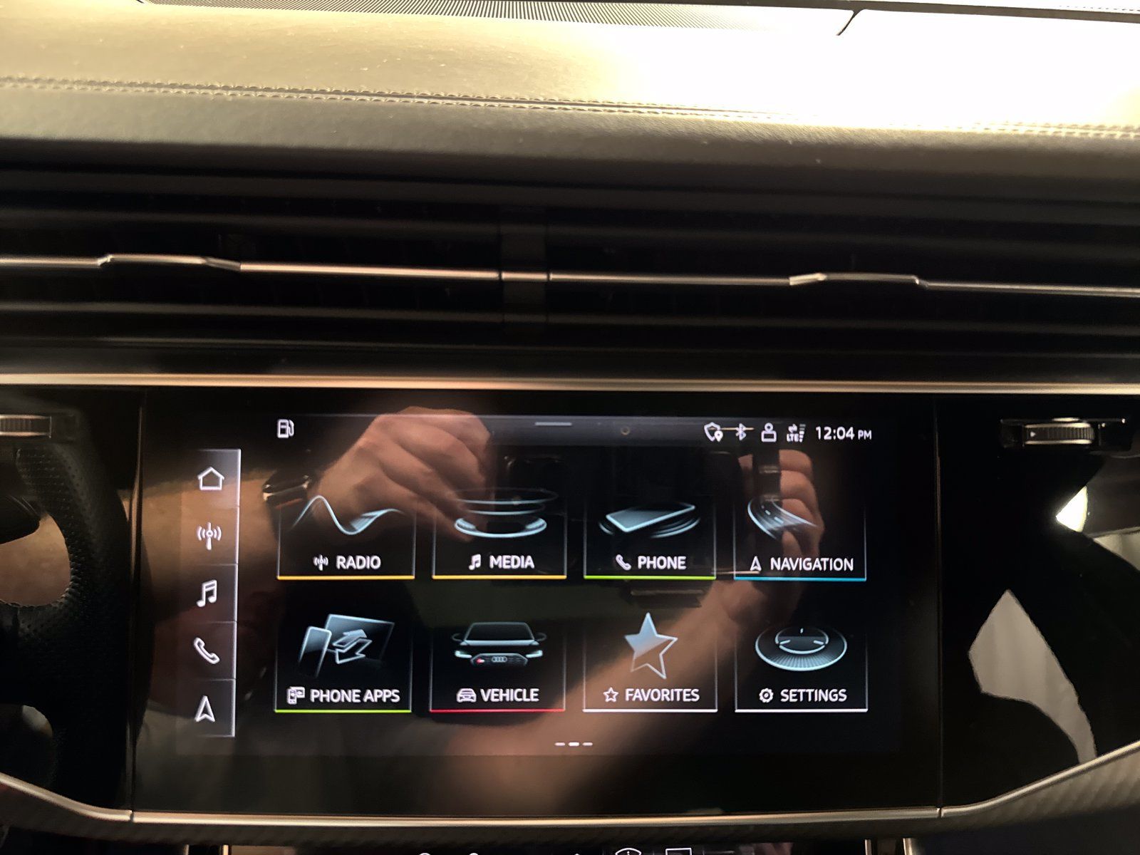 Used 2022 Audi RS Q8 AWD/4WD image 21