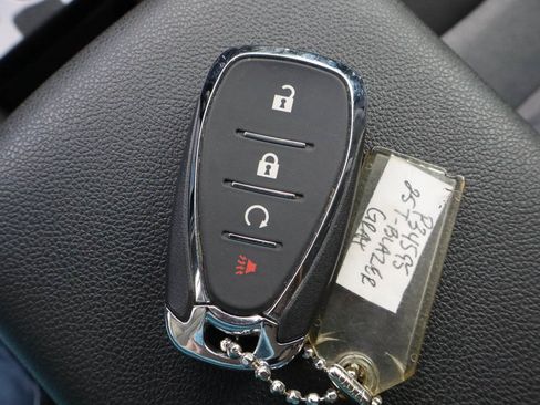 Used 2025 Chevrolet TrailBlazer LT FWD image 30